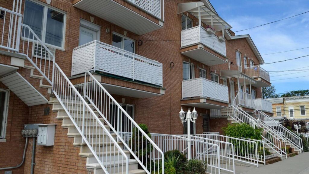 Who Benefits Most from Multi-Unit Home Warranties